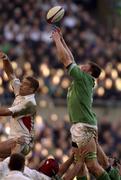 16 February 2002; Malcolm O'Kelly of Ireland, wins possession from a lineout, ahead of Richard Hill of England during the Lloyds TSB Six Nations Championship match between England and Ireland at Twickenham Stadium in London, England. Photo by Brendan Moran/Sportsfile