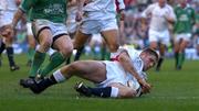 16 February 2002; Ben Cohen of England during the Lloyds TSB Six Nations Championship match between England and Ireland at Twickenham Stadium in London, England. Photo by Matt Browne/Sportsfile