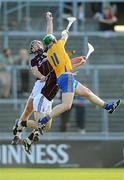 2 July 2011; Tony Og Regan, left, and Andy Smith, Galway, in action against Fergal Lynch, Clare. GAA Hurling All-Ireland Senior Championship, Phase 2, Galway v Clare, Pearse Stadium, Salthill, Galway. Picture credit: Stephen McCarthy / SPORTSFILE