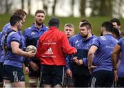 27 February 2017; Munster technical coach Felix Jones speaks to his players during squad training at the University of Limerick in Limerick. Photo by Diarmuid Greene/Sportsfile