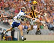 7 August 2011; Colin Fennelly, Kilkenny, in action against Darragh Fives, Waterford. GAA Hurling All-Ireland Senior Championship Semi-Final, Kilkenny v Waterford, Croke Park, Dublin. Picture credit: Daire Brennan / SPORTSFILE