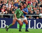 23 March 2002; Peter Clohessy of Ireland and Giampiero de Carli of Italy get to grips with each other of Ireland during the Six Nations Rugby Championship match between Ireland and Italy at Lansdowne Road in Dublin. Photo by Matt Browne/Sportsfile