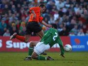 10 April 2002; Stephen Kelly of Republic of Ireland in action against Arjen Robben of Netherlands during the UEFA U19 European Championships Intermediary Round Second Leg match between Republic of Ireland and Netherlands at Turner's Cross in Cork. Photo by Aoife Rice/Sportsfile