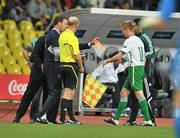 6 September 2011; Republic of Ireland assistant manager Marco Tardelli, hidden, hands the substiute note to fourth official Bakak Rafati, as Stephen Hunt is brought on to reaplace Damien Duff, right. EURO 2012 Championship Qualifier, Russia v Republic of Ireland, Luzhniki Stadium, Moscow, Russia. Picture credit: David Maher / SPORTSFILE