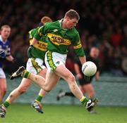 28 April 2002; Tomás Ó Sé of Kerry during the Allianz National Football League Division 2 Final match between Kerry and Laois at the Gaelic Grounds in Limerick. Photo by Brendan Moran/Sportsfile