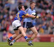 18 September 2011; Conor Meaney, Dublin, in action against Liam McGrath, Tipperary. GAA Football All-Ireland Minor Championship Final, Tipperary v Dublin, Croke Park, Dublin. Picture credit: Stephen McCarthy / SPORTSFILE