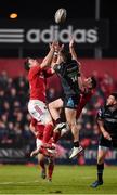8 April 2017; Darren Sweetnam and Ronan O'Mahony of Munster compete for the ball with Tommy Seymour of Glasgow Warriors during the Guinness PRO12 Round 19 match between Munster and Glasgow Warriors at Irish Independent Park in Cork. Photo by Matt Browne/Sportsfile