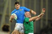 2 October 2011; Alessandro Zanni, Italy, wins possession for his side in a lineout ahead of Paul O'Connell, Ireland. 2011 Rugby World Cup, Pool C, Ireland v Italy, Otago Stadium, Dunedin, New Zealand. Picture credit: Brendan Moran / SPORTSFILE
