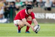 29 April 2017; Tyler Bleyendaal of Munster prepares to take a penalty kick during the Guinness PRO12 Round 21 match between Benetton Treviso and Munster at Stadio Monigo in Treviso, Italy. Photo by Roberto Bregani/Sportsfile