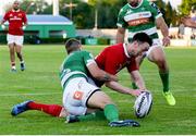 29 April 2017; Darren Sweetnam of Munster scores a try during the Guinness PRO12 Round 21 match between Benetton Treviso and Munster at Stadio Monigo in Treviso, Italy. Photo by Roberto Bregani/Sportsfile