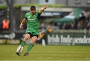 29 April 2017; Marnitz Boshoff of Connacht kicks a penalty during the Guinness PRO12 Round 21 match between Connacht and Scarlets at The Sportsground in Galway. Photo by Diarmuid Greene/Sportsfile