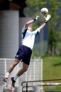 28 May 2002; Shay Given during a Republic of Ireland squad training session at Izumo Sports Park in Izumo, Japan. Photo by David Maher/Sportsfile