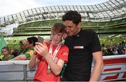 31 May 2017; SPAR FAI Primary School 5s Programme ambassador and former Republic of Ireland International Keith Andrews takes a selfie with captain TJ Tierney from Granah NS, Limerick, at the AVIVA Stadium where Andrews was to watch the SPAR FAI Primary School 5s National Finals where girls and boys from 12 counties battled it out for national honours. The 2017 SPAR FAI Primary School 5s Programme was the biggest yet as almost 28,576 children from 1,495 schools took part in county, regional and provincial blitzes nationwide. For further information please see www.spar.ie or www.faischools.ie Photo by Cody Glenn/Sportsfile