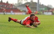 18 December 2011; Wian du Preez, Munster, scores a try which was subsequently disallowed. Heineken Cup, Pool 1, Round 4, Munster v Scarlets, Thomond Park, Limerick. Picture credit: Stephen McCarthy / SPORTSFILE
