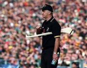 13 September 1998; Kilkenny Manager Kevin Fennelly during the Guinness All-Ireland Senior Hurling Championship Final match between Kilkenny and Offaly at Croke Park in Dublin. Photo by David Maher/Sportsfile
