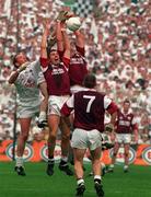 27 September 1998; Kevin Walsh, centre, and Seán Ó Domhnaill of Galway compete with Willie McCreery of Kildare during the Bank of Ireland All-Ireland Senior Football Championship Final match between Kildare and Galway at Croke Park in Dublin. Photo by David Maher/Sportsfile