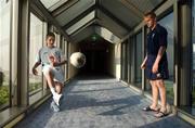8 June 2002; Damien Duff relaxes with his thirteen year old brother Jamie at the team hotel following a Republic of Ireland training session in Chiba, Japan. Photo by David Maher/Sportsfile