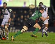 20 January 2012; Ugo Monye, Harlequins, is tackled by Kyle Tonetti, Connacht . Heineken Cup, Pool 6, Round 6, Connacht v Harlequins, Sportsground, Galway. Picture credit: David Maher / SPORTSFILE
