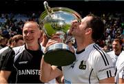 10 June 2017; Liam Watson of Warwickshire kisses the Lory Meagher Cup after the Lory Meagher Cup Final match between Leitrim and Warwickshire at Croke Park in Dublin. Photo by Piaras Ó Mídheach/Sportsfile