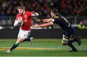 13 June 2017; Elliot Daly of the British & Irish Lions in action against Luke Whitelock of the Highlanders during the match between the Highlanders and the British & Irish Lions at Forsyth Barr Stadium in Dunedin, New Zealand. Photo by Stephen McCarthy/Sportsfile