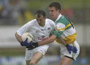 22 June 2002; Tom Harris of Kildare in action against Alan McNamee of Offaly during the Bank of Ireland Leinster Senior Football Championship Semi-Final Replay match between Kildare and Offaly at Nowlan Park in Kilkenny. Photo by Damien Eagers/Sportsfile