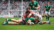 24 June 2017; Josh van der Flier of Ireland scores his side's second try during the international rugby match between Japan and Ireland in the Ajinomoto Stadium in Tokyo, Japan. Photo by Brendan Moran/Sportsfile