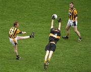 17 March 2007; Michael McNamee, supported by John McEntee, Crossmaglen Rangers, in action against Michael Moloney, Dr Crokes. AIB All-Ireland Senior Club Football Championship Final, Crossmaglen Rangers v Dr Crokes, Croke Park, Dublin. Picture credit: Ray McManus / SPORTSFILE
