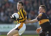 1 April 2007; Oisin McConville, Crossmaglen Rangers, in action against Keith McMahon, Dr Crokes. AIB All-Ireland Club Football Championship Final Replay, Dr Crokes v Crossmaglen Rangers, O'Moore Park, Portlaoise, Co. Laois. Picture credit: Brian Lawless / SPORTSFILE