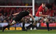 24 June 2017; George Kruis of the British & Irish Lions in action against Sam Cane of New Zealand during the First Test match between New Zealand All Blacks and the British & Irish Lions at Eden Park in Auckland, New Zealand. Photo by Stephen McCarthy/Sportsfile