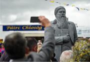 28 June 2017; A statue of Michael Cusack is unveiled outside Cusack Park ahead of the Electric Ireland Munster GAA Hurling Minor Championship semi-final match between Clare and Limerick at Cusack Park in Ennis, Co. Clare. Photo by Diarmuid Greene/Sportsfile