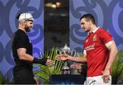 8 July 2017; New Zealand captain Kieran Read, left, and British and Irish Lions captain Sam Warburton with the trophy following the Third Test match between New Zealand All Blacks and the British & Irish Lions at Eden Park in Auckland, New Zealand. Photo by Stephen McCarthy/Sportsfile
