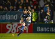 23 March 2012; Fergus McFadden, Leinster, kicks his side's opening penalty. Celtic League, Leinster v Ospreys, RDS, Ballsbridge, Dublin. Picture credit: Stephen McCarthy / SPORTSFILE