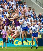 23 July 2017; Liam Ryan and Rory O'Connor of Wexford, left, in action against Kevin Moran of Waterford during the GAA Hurling All-Ireland Senior Championship Quarter-Final match between Wexford and Waterford at Páirc Uí Chaoimh in Cork. Photo by Cody Glenn/Sportsfile
