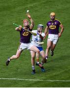 23 July 2017; Willie Devereux of Wexford in action against Stephen Bennett of Waterford during the GAA Hurling All-Ireland Senior Championship Quarter-Final match between Wexford and Waterford at Páirc Uí Chaoimh in Cork. Photo by Cody Glenn/Sportsfile