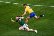 30 July 2017; Colm Boyle of Mayo in action against Sean Mullooly of Roscommon during the GAA Football All-Ireland Senior Championship Quarter-Final match between Mayo and Roscommon at Croke Park in Dublin. Photo by Stephen McCarthy/Sportsfile