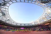 5 August 2017; Athletes compete in the second semi-final of the Women's 1500m event during day two of the 16th IAAF World Athletics Championships at the London Stadium in London, England. Photo by Stephen McCarthy/Sportsfile