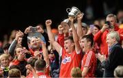 6 July 2017; Cork's joint-captains Brian Roche, left, and his twin brother Eoin lift the cup after the All-Ireland U17 Hurling Championship Final match between Dublin and Cork at Croke Park in Dublin. Photo by Piaras Ó Mídheach/Sportsfile