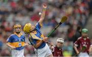 6 August 2017; Harry Codd of Rathnure NS, Enniscorthy, Co Wexford, representing Tipperary, in action against Odhran McElhinney of Dernaflaw P.S., Dungiven, Co Derry, representing Galway, during INTO Cumann na mBunscol GAA Respect Exhibition Go Games at Galway v Tipperary - GAA Hurling All-Ireland Senior Championship Semi-Final at Croke Park in Dublin Photo by Piaras Ó Mídheach/Sportsfile