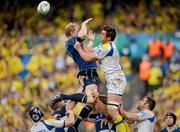 29 April 2012; Nathan Hines, ASM Clermont Auvergne, and Leo Cullen, Leinster, contest a lineout. Heineken Cup Semi-Final, ASM Clermont Auvergne v Leinster, Stade Chaban Delmas, Bordeaux, France. Picture credit: Stephen McCarthy / SPORTSFILE