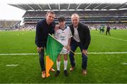 20 August 2017; eir GAA flagbearer Liam Palmer pictured with eir GAA ambassadors Tomás Ó Sé and David Brady at the All-Ireland Senior Football Semi-final between Mayo and Kerry in Croke Park, Dublin. Photo by Stephen McCarthy/Sportsfile