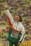 10 August 2002; Sonia O'Sullivan of Ireland waves to the crowd before receiving the silver medal she won in the Women's 5000m Final at the European Championships in the Olympic Stadium in Munich, Germany. Photo by Brendan Moran/Sportsfile