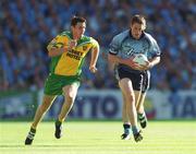 17 August 2002; Barry Cahill of Dublin in action against Christy Toye of Donegal during the Bank of Ireland All-Ireland Senior Football Championship Quarter-Final Replay match between Dublin and Donegal at Croke Park in Dublin. Photo by Ray McManus/Sportsfile