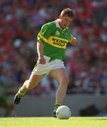 25 August 2002; Dara Ó Cinnéide of Kerry during the Bank of Ireland All-Ireland Senior Football Championship Semi-Final match between Kerry and Cork at Croke Park in Dublin. Photo by Brian Lawless/Sportsfile