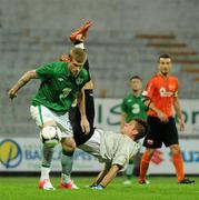 29 May 2012; James McClean, Republic of Ireland, in action against Francesco Gaffino, Tuscan Selection. International Friendly, Tuscan Selection v Republic of Ireland, Stadio Melani, Pistoia, Italy. Picture credit: David Maher / SPORTSFILE
