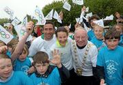 5 June 2012; Boxer Kenneth Egan, former Olympic 5000m silver medallist Sonia O'Sullivan and Mayor of Fingal, Cllr Gerry Maguire, prior to taking part in the Olympic Dream Run, Howth, Co. Dublin. Photo by Sportsfile
