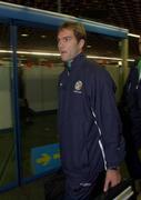 5 September 2002; Jason McAteer of Republic of Ireland arrives at Sheremetyevo Airport in Moscow, Russia, prior to their UEFA European Championship 2004 Qualifier Group 10 against Russia. Photo by David Maher/Sportsfile