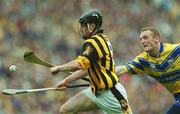 8 September 2002; Derek Lyng of Kilkenny in action against Brian Lohan of Clare during the Guinness All-Ireland Senior Hurling Championship Final match between Kilkenny and Clare at Croke Park in Dublin. Photo by Damien Eagers/Sportsfile