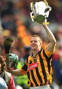8 September 2002; Kilkenny's Henry Shefflin lifts the Liam MacCarthy cup following their victory in the Guinness All-Ireland Senior Hurling Championship Final match between Kilkenny and Clare at Croke Park in Dublin. Photo by Brian Lawless/Sportsfile