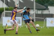 16 September 2017; Andrew Butler of Salthill Knocknacarra in action against Cillian O'Shea of Kilmacud Crokes during the Volkswagen7s Senior All Ireland Football 7s semi-final match between Kilmacud Crokes of Dublin and Salthill Knocknacarra of Galway at Kilmacud Crokes in Dublin. Photo by Piaras Ó Mídheach/Sportsfile