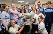 18 September 2017; Dublin footballers with nursing staff from St Gabriels Ward during the All-Ireland Senior Football Champions visit to Temple Street Children's Hospital in Dublin. Photo by Piaras Ó Mídheach/Sportsfile